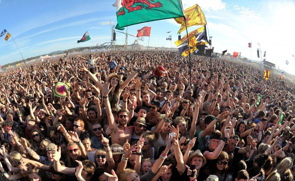 TITP - main stage - crowd day